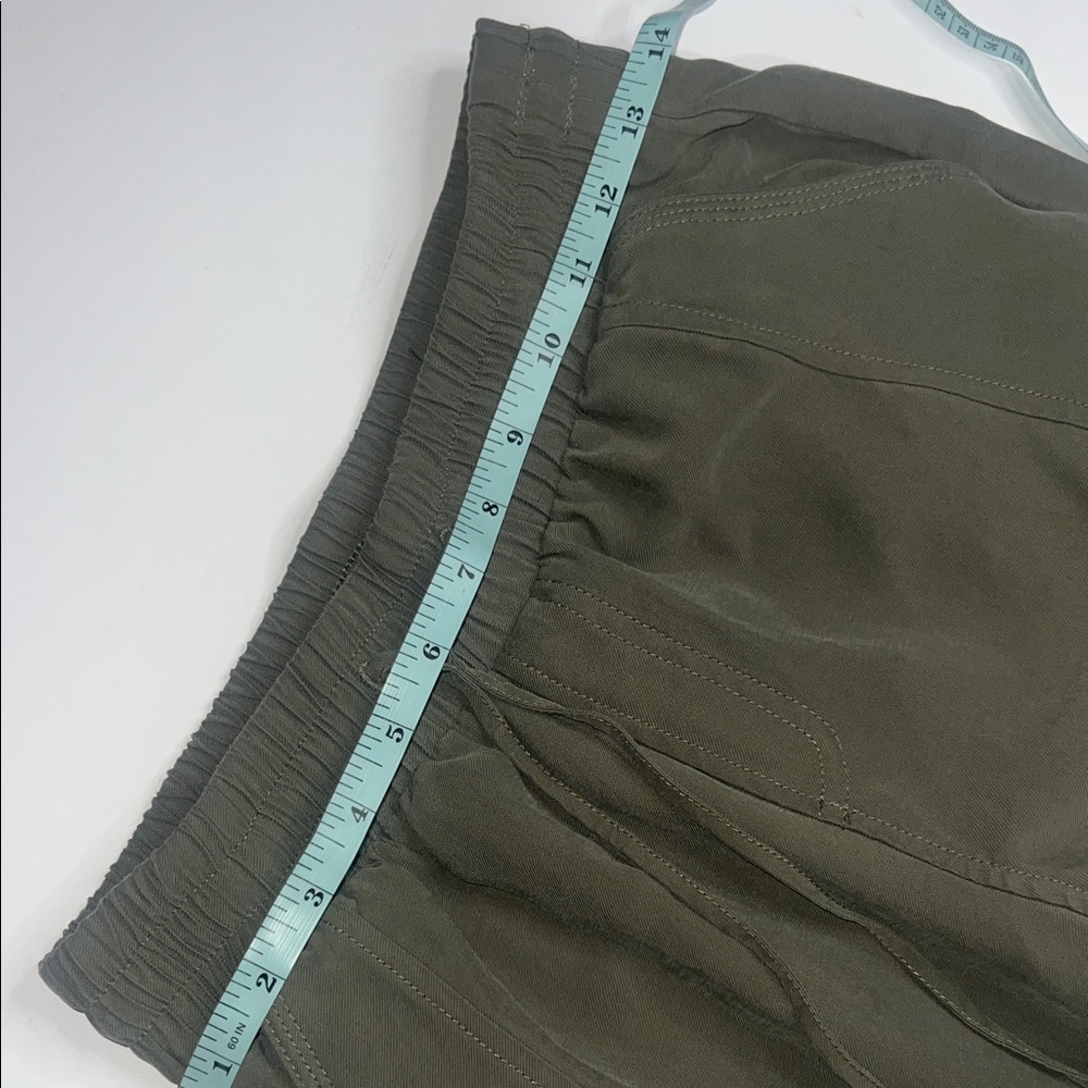 Like New - 3 pack INC Slack-Jogger Pants - Picture 12 of 14